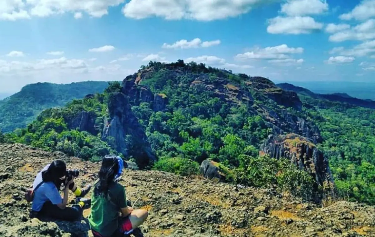 gunung terpendek di indonesia adalah