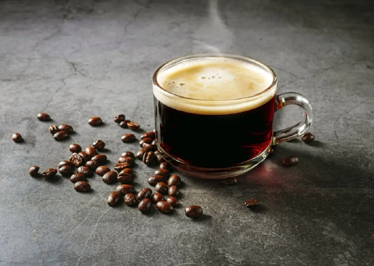 minum kopi hitam di pagi hari apakah aman