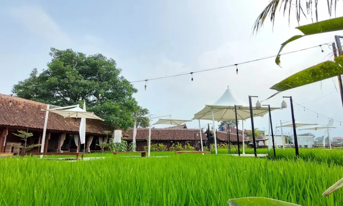 resto di garut nuansa bali