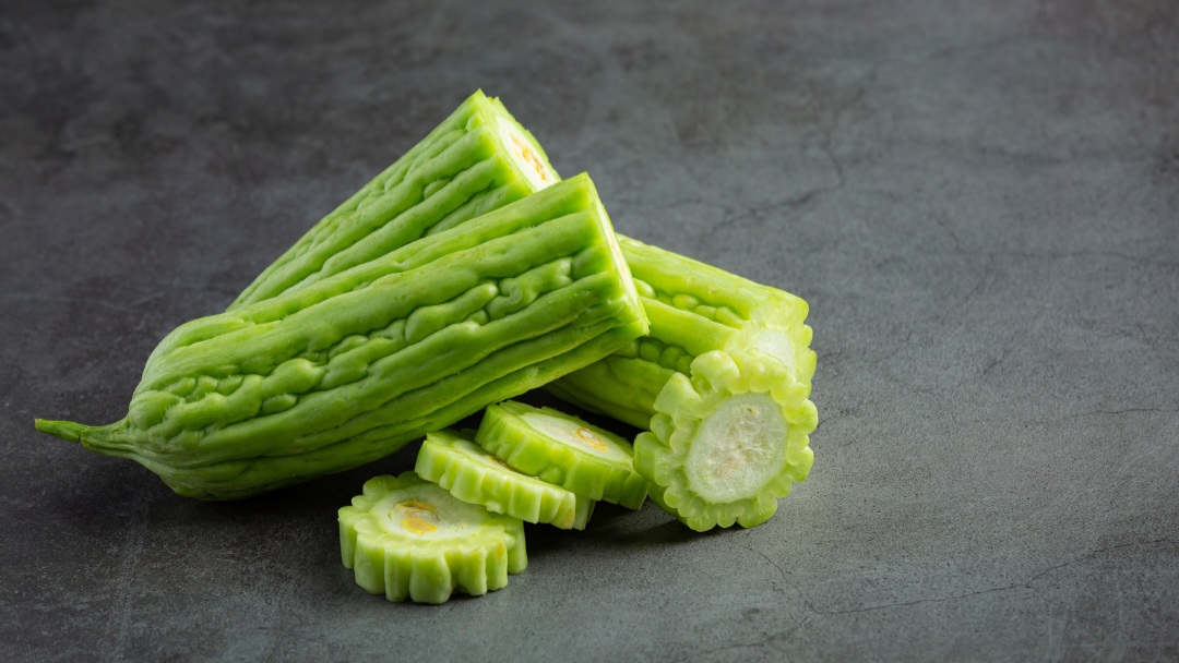 Manfaat Pare untuk Kesehatan, Sayuran Pahit dengan Khasiat Alami. Foto: Freepik - mimbarjumat.com