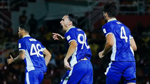 Pada leg kedua babak 16 besar AFC Champions League (ACL) dua tahun 2025/26, Persib Bandung akan menghadapi Ratchaburi FC untuk memastikan laga penentuan. Foto: Bola.com - mimbarjumat.com