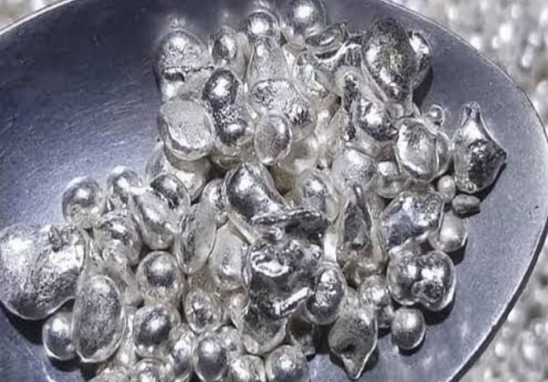 Minggu, 22 Februari 2026, harga perak batangan menunjukkan tren naik yang luar biasa. Foto: kabarmalang.com - mimbarjumat.com