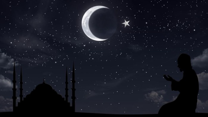 Saat memasuki bulan Ramadan, salah satu bacaan yang paling banyak dicari oleh umat Islam adalah doa sholat Tarawih lengkap, yang merupakan bagian penting dari ibadah Ramadhan dan dilakukan pada malam hari secara berjamaah maupun sendiri. Foto: detik.com - mimbarjumat.com