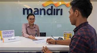 Salah satu strategi pemerintah untuk pemulihan ekonomi nasional adalah Program Kredit Usaha Rakyat (KUR). Skema ini membantu UMKM mendapatkan pembiayaan yang lebih mudah, murah, dan berkelanjutan. Foto: sokoguru.id - mimbarjumat.com