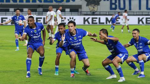 Dalam pertandingan ACL 2 malam ini, Persib Bandung berhadapan dengan Ratchaburi FC. Foto: Bola.com - mimbarjumat.com