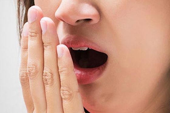 4 Tips Paling Ampuh Cegah Bau Mulut saat Puasa, Nomor 1 Sering Disepelekan! *mimbarjumat.com/ist