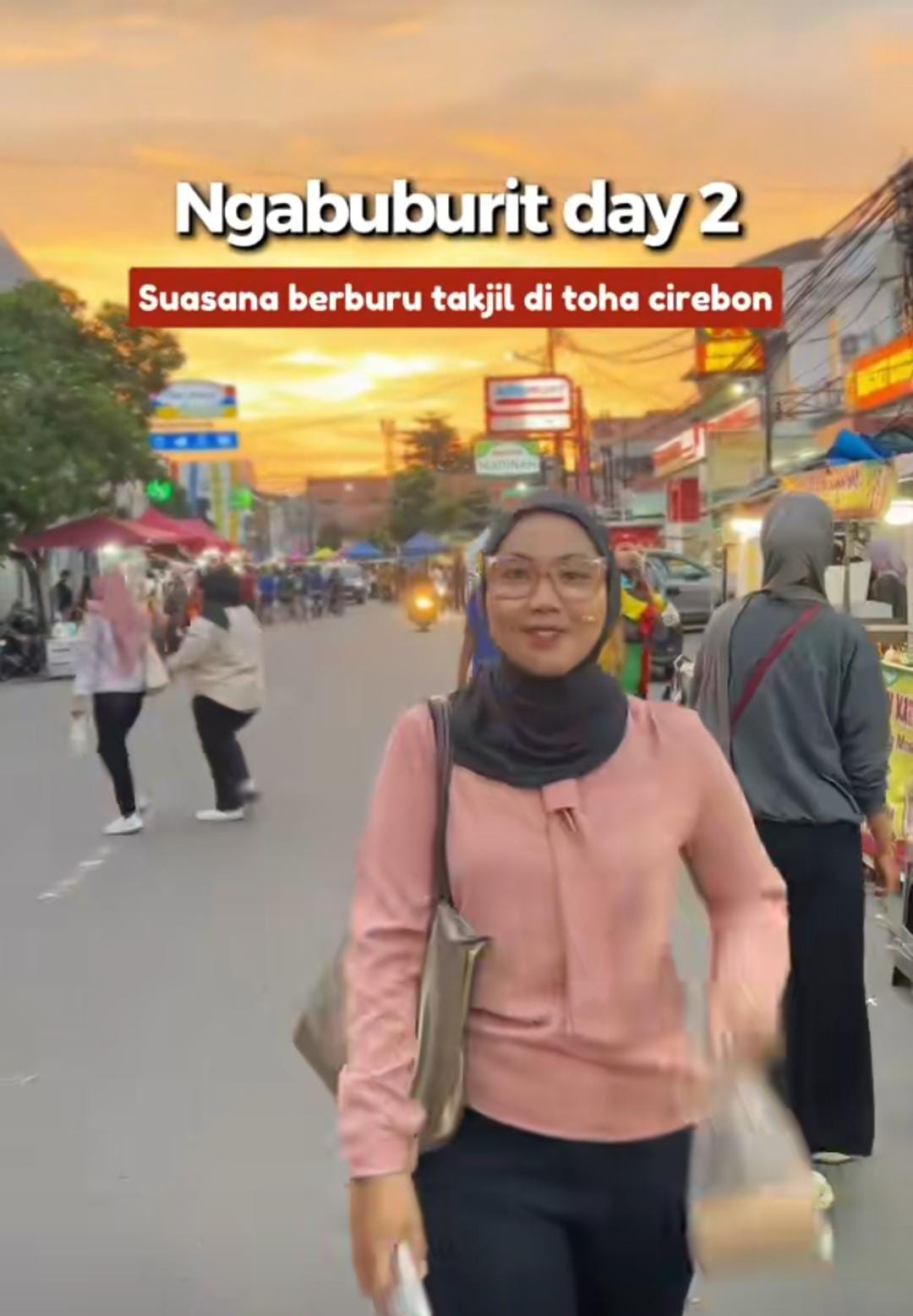 wisatan dekat stasiun kejaksan